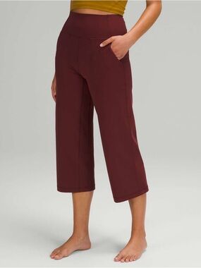 Lululemon Align Super-High-Rise Wide Leg Crop Pant Size 10 Red Merlot